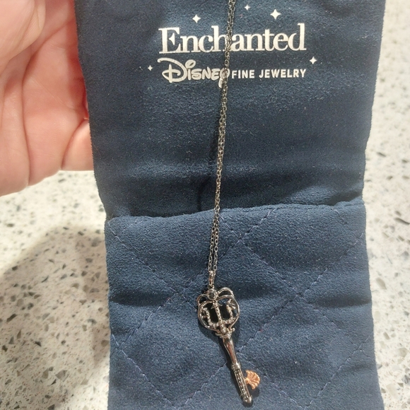 Enchanted Disney Ursula Necklace And Ring - Picture 3 of 3